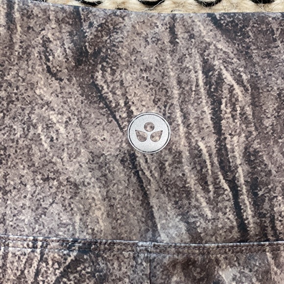 Soulgani Active Camo  Patterened Brown Leggings xxs - Picture 7 of 8